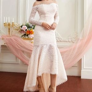 Off the shoulder mermaid wedding dress